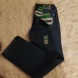 ROMA JEANSWEAR